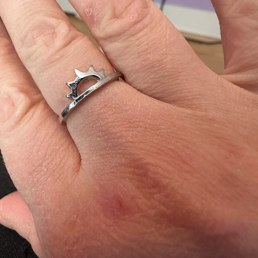 Sunrise silver tone ring